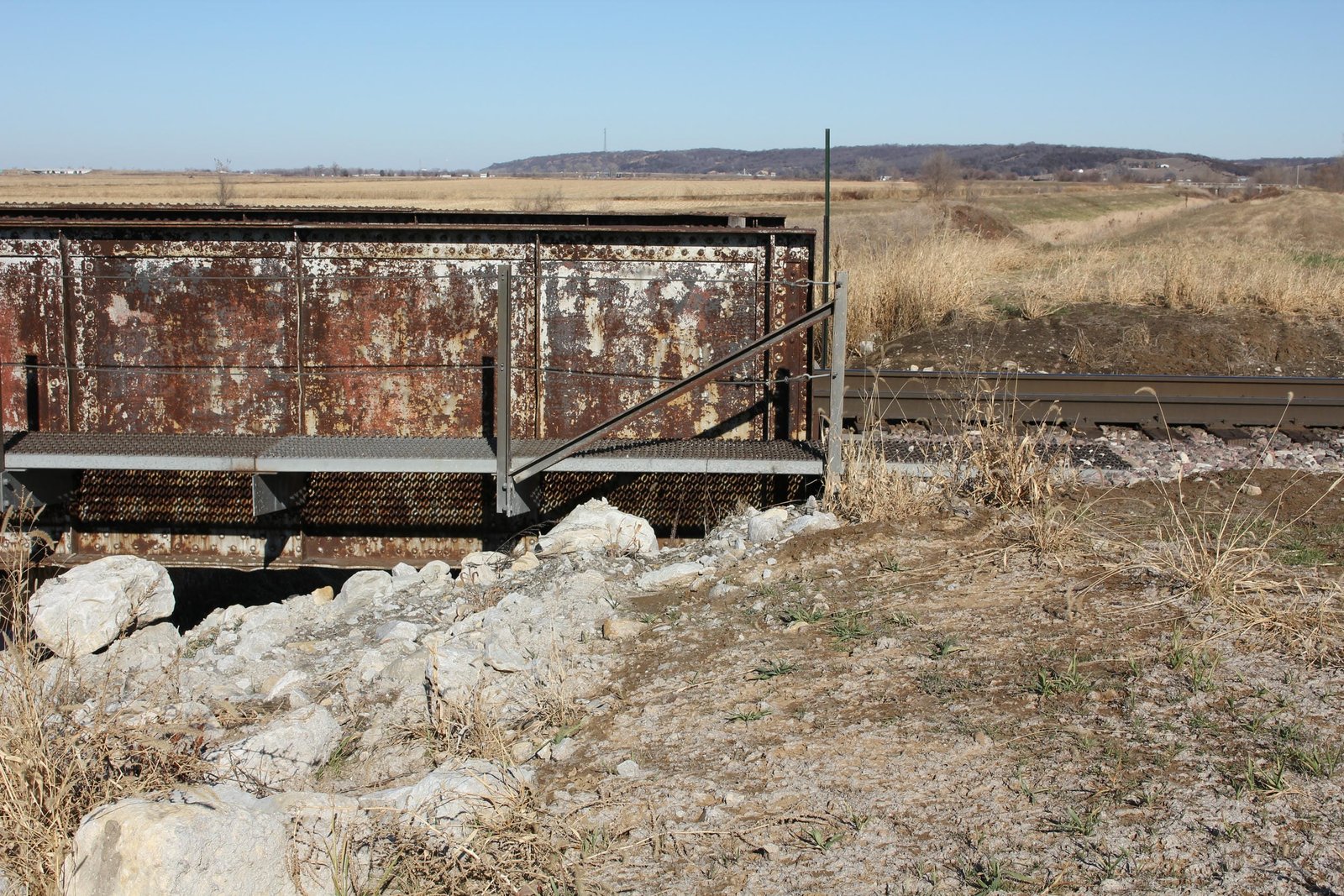 East abutment